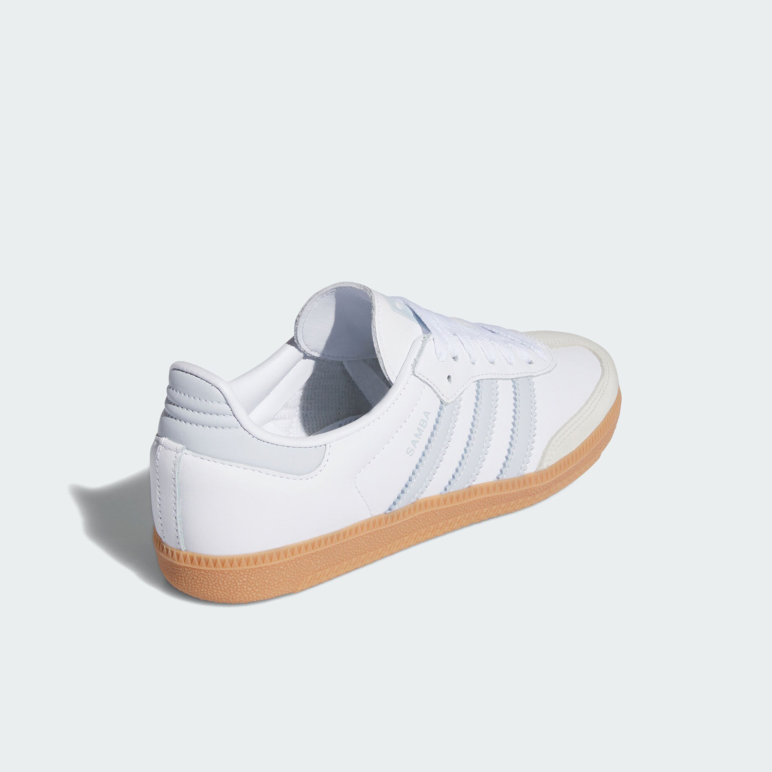 حذاء رياضي نسائي من Adidas Ori - مراجعة Adidas Shoes Samba وسعره